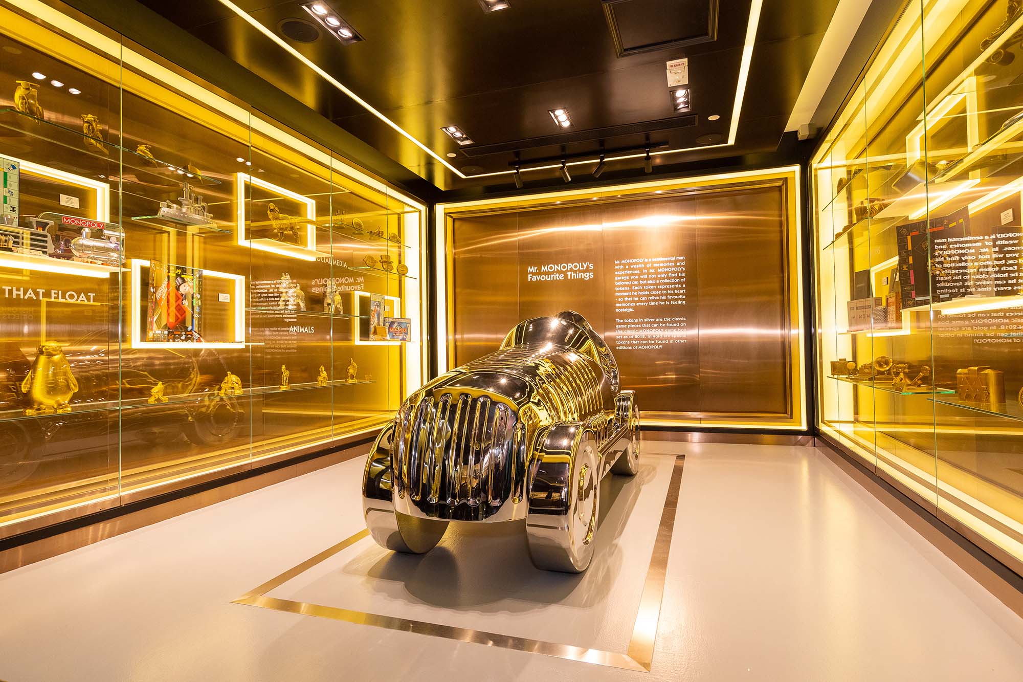 Living with Ink: The Collection of Dr Tan Tsze Chor Exhibition